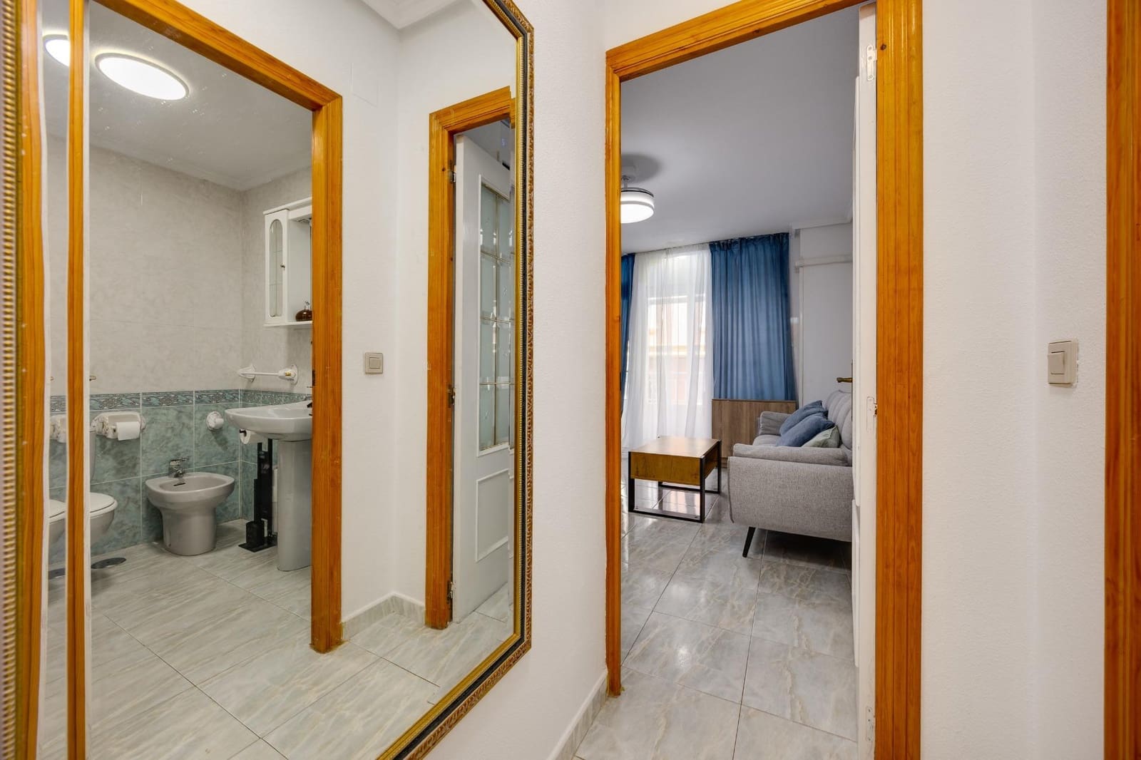 2 soverom Leilighet til salgs i Torrevieja - € 159 900 (Ref: 10017653)