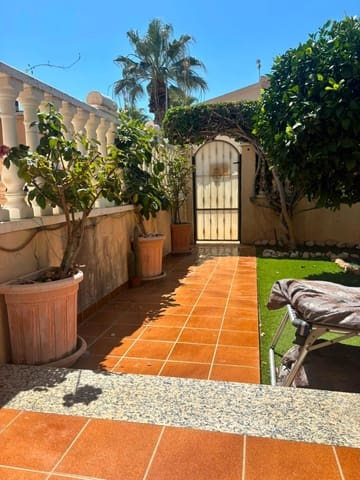 2 chambre Bungalow à vendre à Lomas de Cabo Roig - Los Dolses, Orihuela avec piscine - 225 000 € (Ref: 10025905)