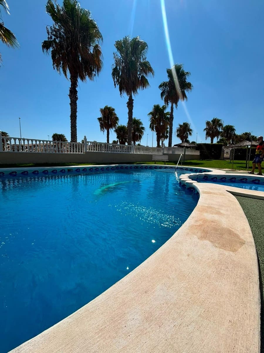 2 chambre Bungalow à vendre à Orihuela Costa avec piscine - 225 000 € (Ref: 10025905)