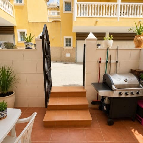 2 slaapkamer Rijtjeshuis te koop in Algorfa - € 180.000 (Ref: 10047507)
