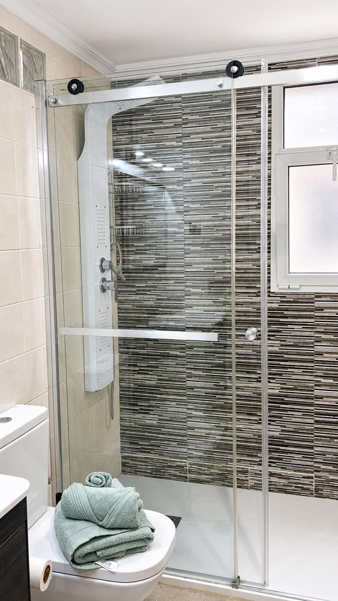 2 soverom Leilighet til salgs i Torrevieja med garasje - € 149 900 (Ref: 10055485)