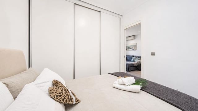 2 sypialnia Apartament na sprzedaż w Torrevieja z garażem - 149 900 € (Ref: 10055485)