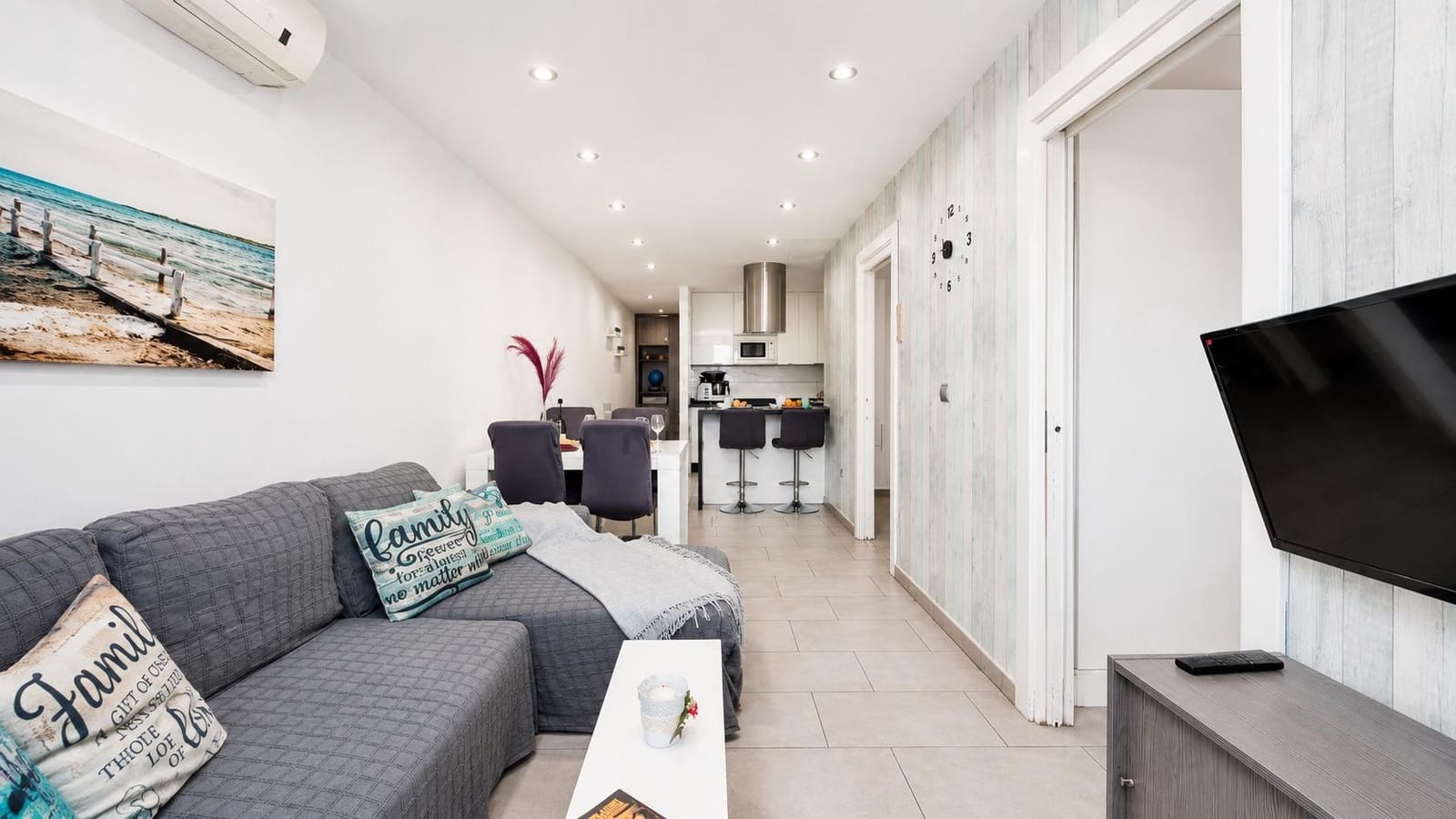 2 soverom Leilighet til salgs i Torrevieja med garasje - € 149 900 (Ref: 10055485)