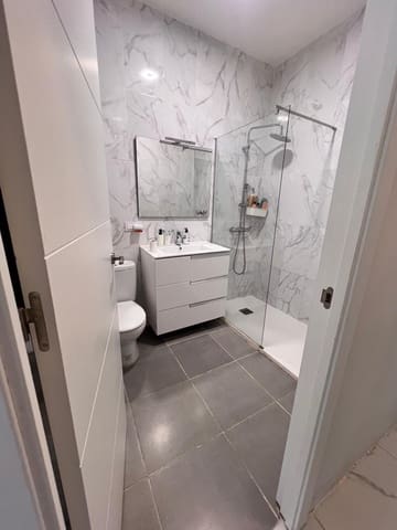 3 quarto Apartamento para venda em El Chaparral - La Siesta - La Torreta, Torrevieja - 145 000 € (Ref: 10064856)