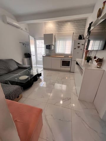 3 quarto Apartamento para venda em El Chaparral - La Siesta - La Torreta, Torrevieja - 145 000 € (Ref: 10064856)