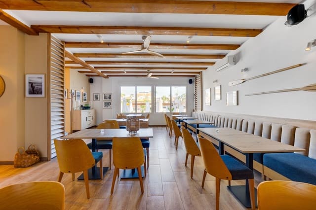 Local Commercial à vendre à Cabo Roig, Orihuela - 850 000 € (Ref: 10109891)