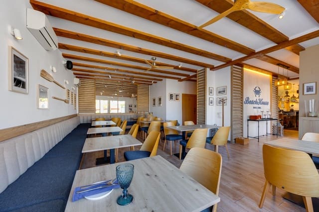 Local Commercial à vendre à Cabo Roig, Orihuela - 850 000 € (Ref: 10109891)