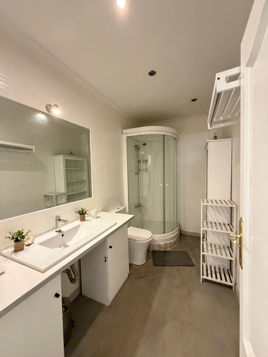 Apartamento de 3 habitaciones en Torrevieja en venta - 154.900 € (Ref: 9345194)