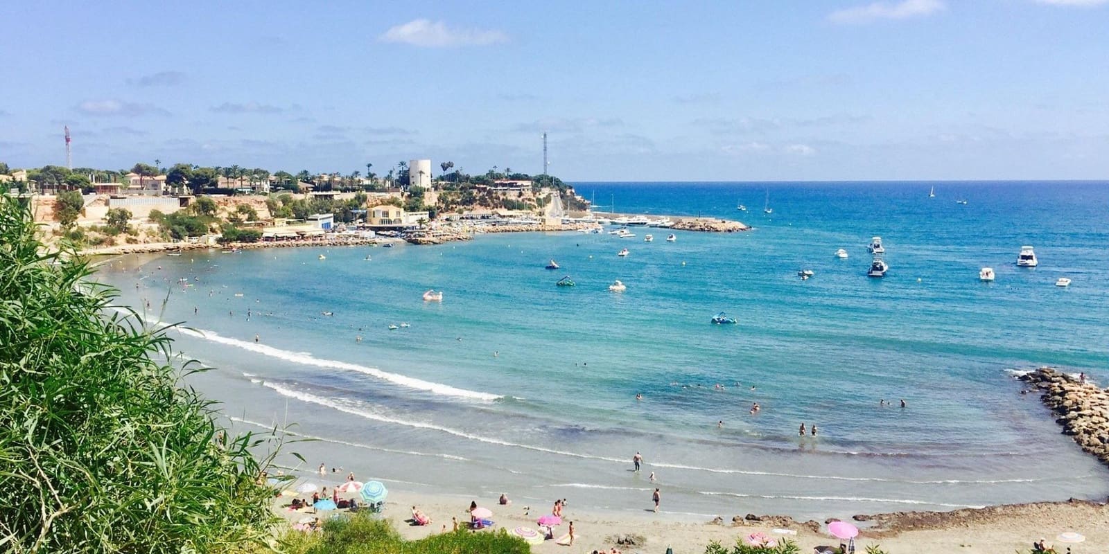 2 soverom Rekkehus til leie i Playa Flamenca med svømmebasseng garasje - € 1 000 (Ref: 9359760)