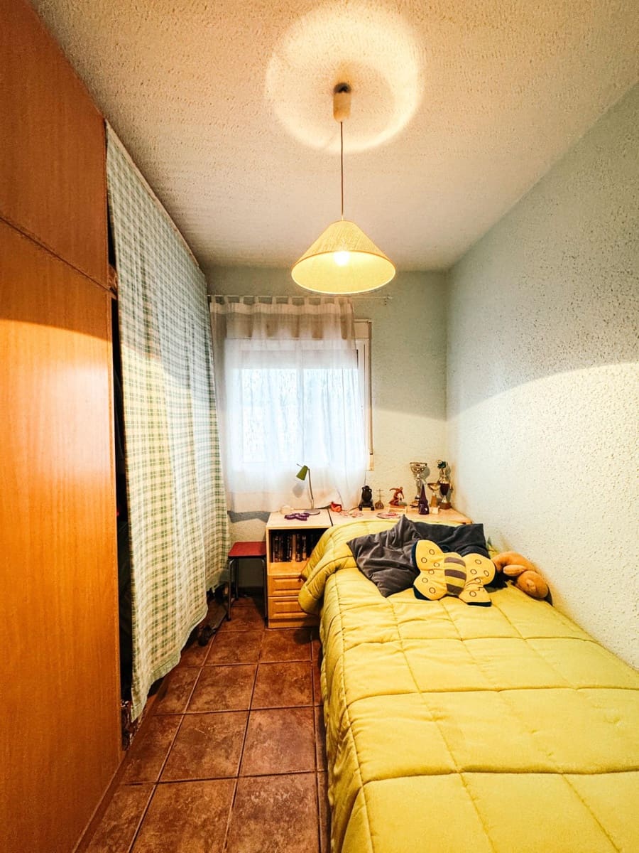 4 sypialnia Willa na sprzedaż w Fortuna z basenem garażem - 217 500 € (Ref: 9386162)