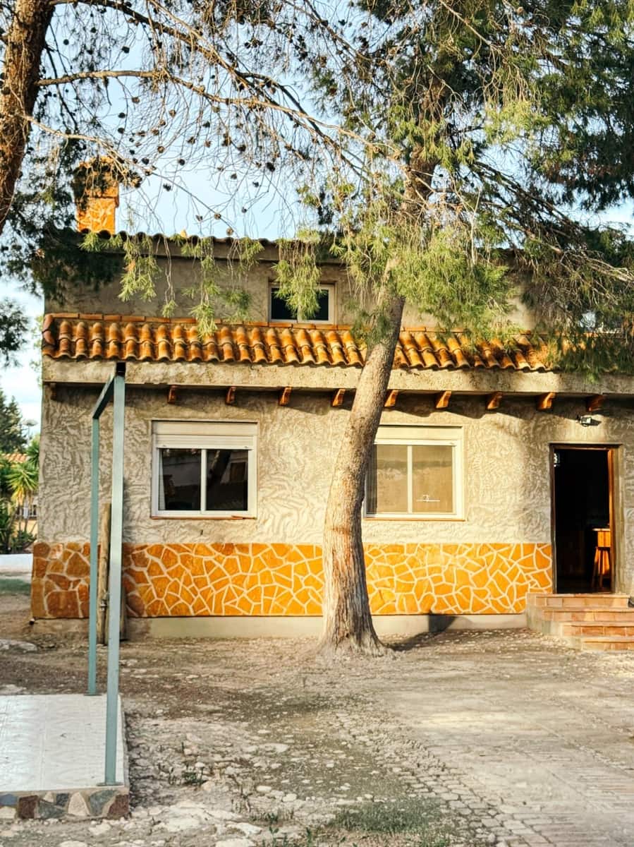 4 sypialnia Willa na sprzedaż w Fortuna z basenem garażem - 217 500 € (Ref: 9386162)