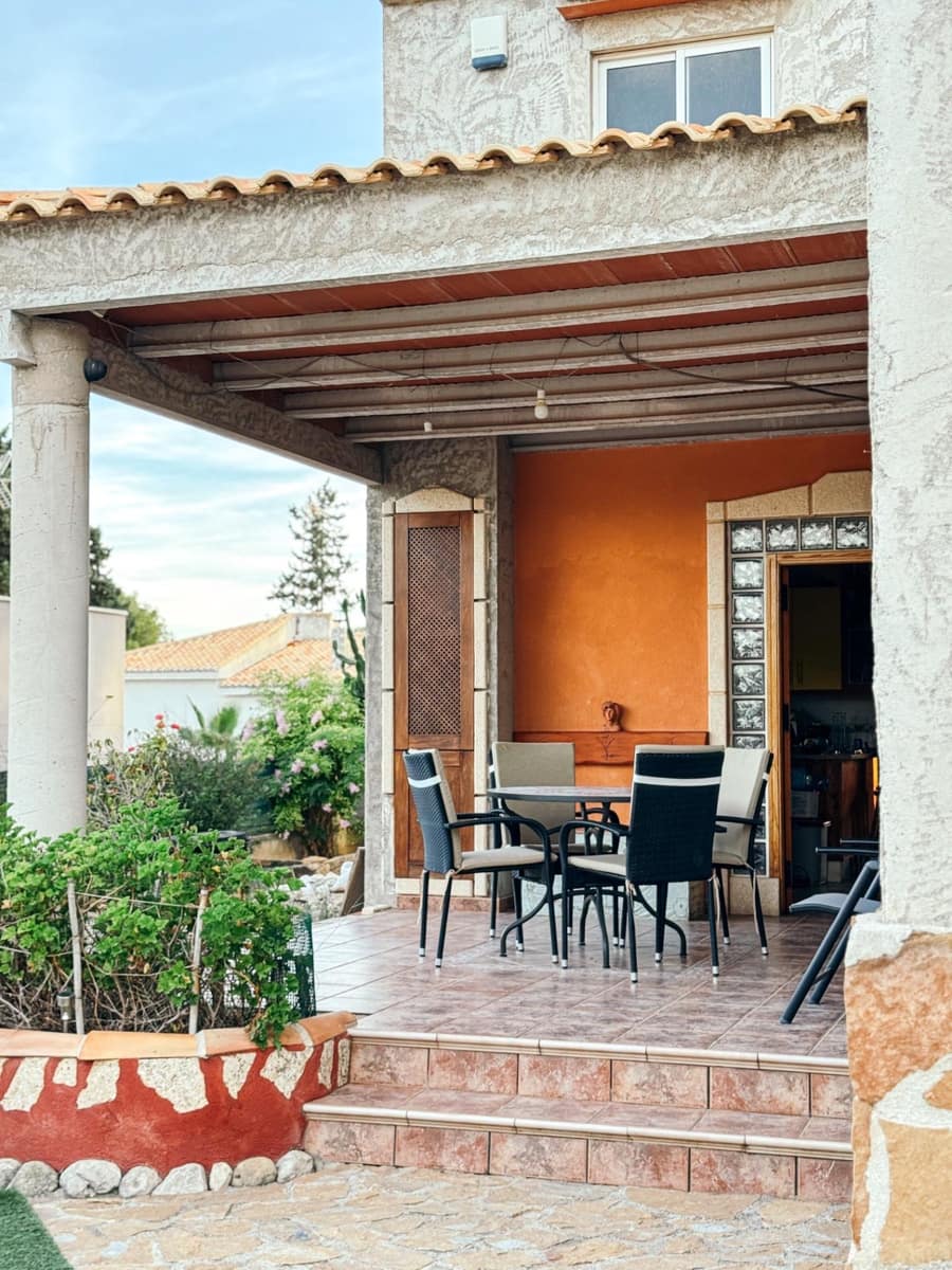 4 sypialnia Willa na sprzedaż w Fortuna z basenem garażem - 217 500 € (Ref: 9386162)