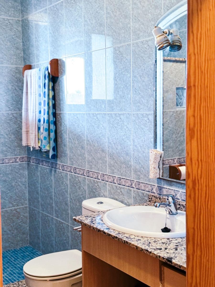 4 sypialnia Willa na sprzedaż w Fortuna z basenem garażem - 217 500 € (Ref: 9386162)