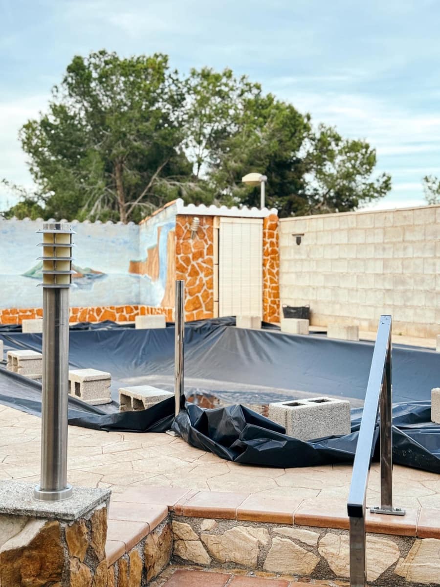 4 sypialnia Willa na sprzedaż w Fortuna z basenem garażem - 217 500 € (Ref: 9386162)