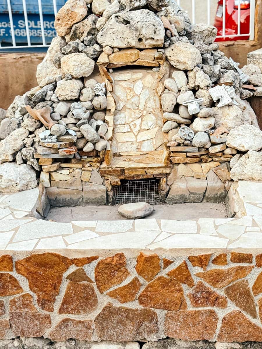 4 sypialnia Willa na sprzedaż w Fortuna z basenem garażem - 217 500 € (Ref: 9386162)