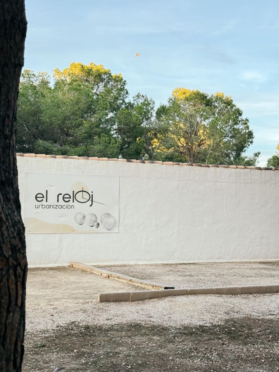 4 sypialnia Willa na sprzedaż w Fortuna z basenem garażem - 217 500 € (Ref: 9386162)