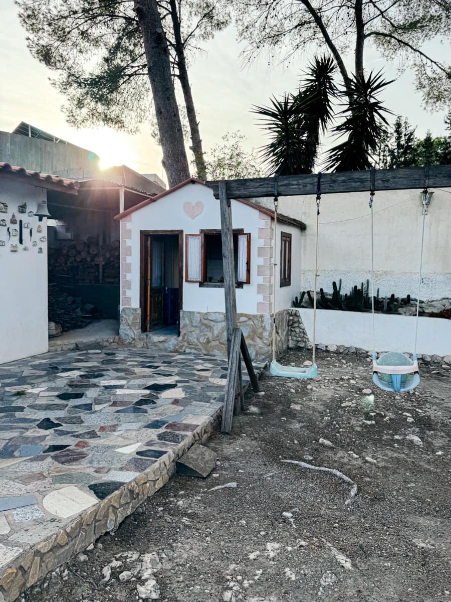 4 sypialnia Willa na sprzedaż w Fortuna z basenem garażem - 217 500 € (Ref: 9386162)