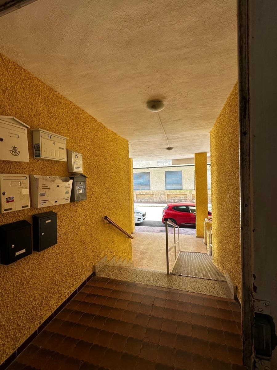 3 quarto Apartamento para venda em Torrevieja - 178 500 € (Ref: 9411192)