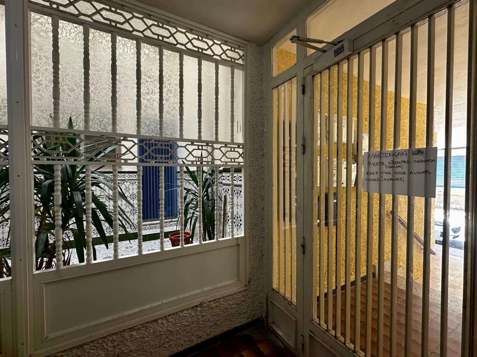 3 quarto Apartamento para venda em Torrevieja - 178 500 € (Ref: 9411192)