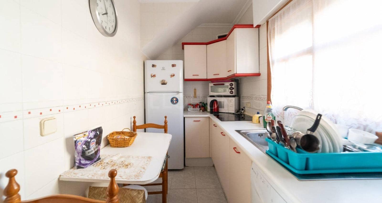 2 soveværelse Lejlighed til salg i Torrevieja med swimmingpool - € 120.000 (Ref: 9437601)