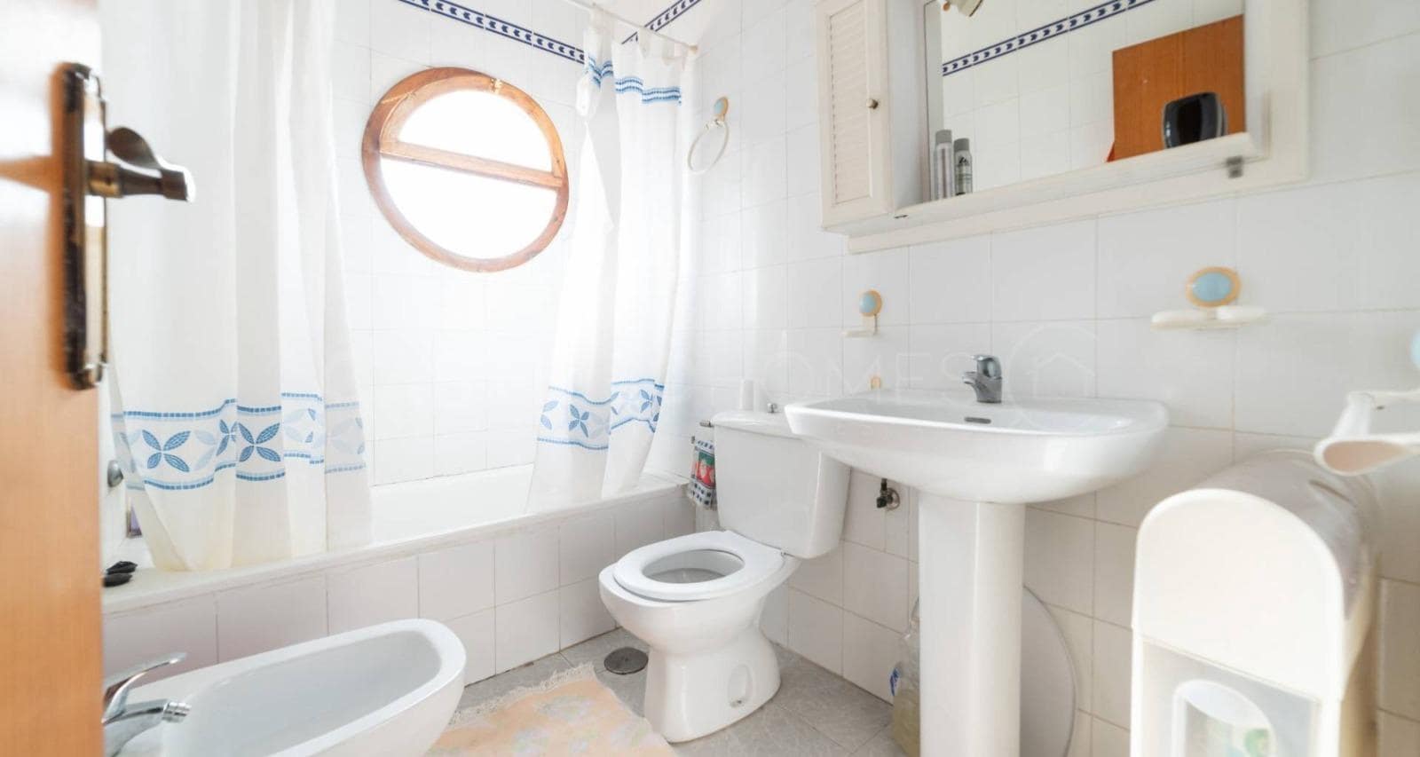 2 soveværelse Lejlighed til salg i Torrevieja med swimmingpool - € 120.000 (Ref: 9437601)