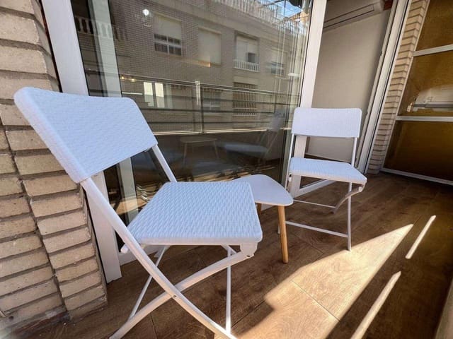 3 chambre Appartement à vendre à Centro, Torrevieja - 250 000 € (Ref: 9449598)