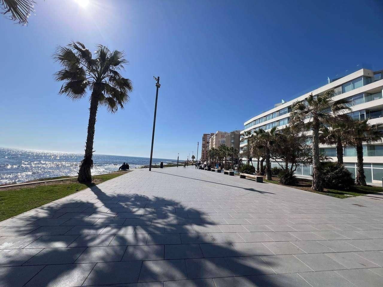 3 sypialnia Apartament na sprzedaż w Torrevieja - 250 000 € (Ref: 9449598)