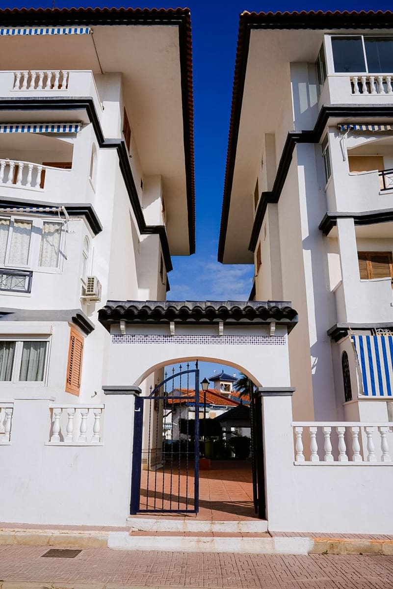 Studio til salgs i La Mata med svømmebasseng - € 115 500 (Ref: 9452292)