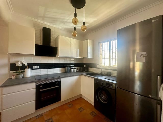 Villa/Maison Mitoyenne de 2 chambres de location de vacances à Los Dolses, Orihuela avec piscine - 350 € (Ref: 9485324)