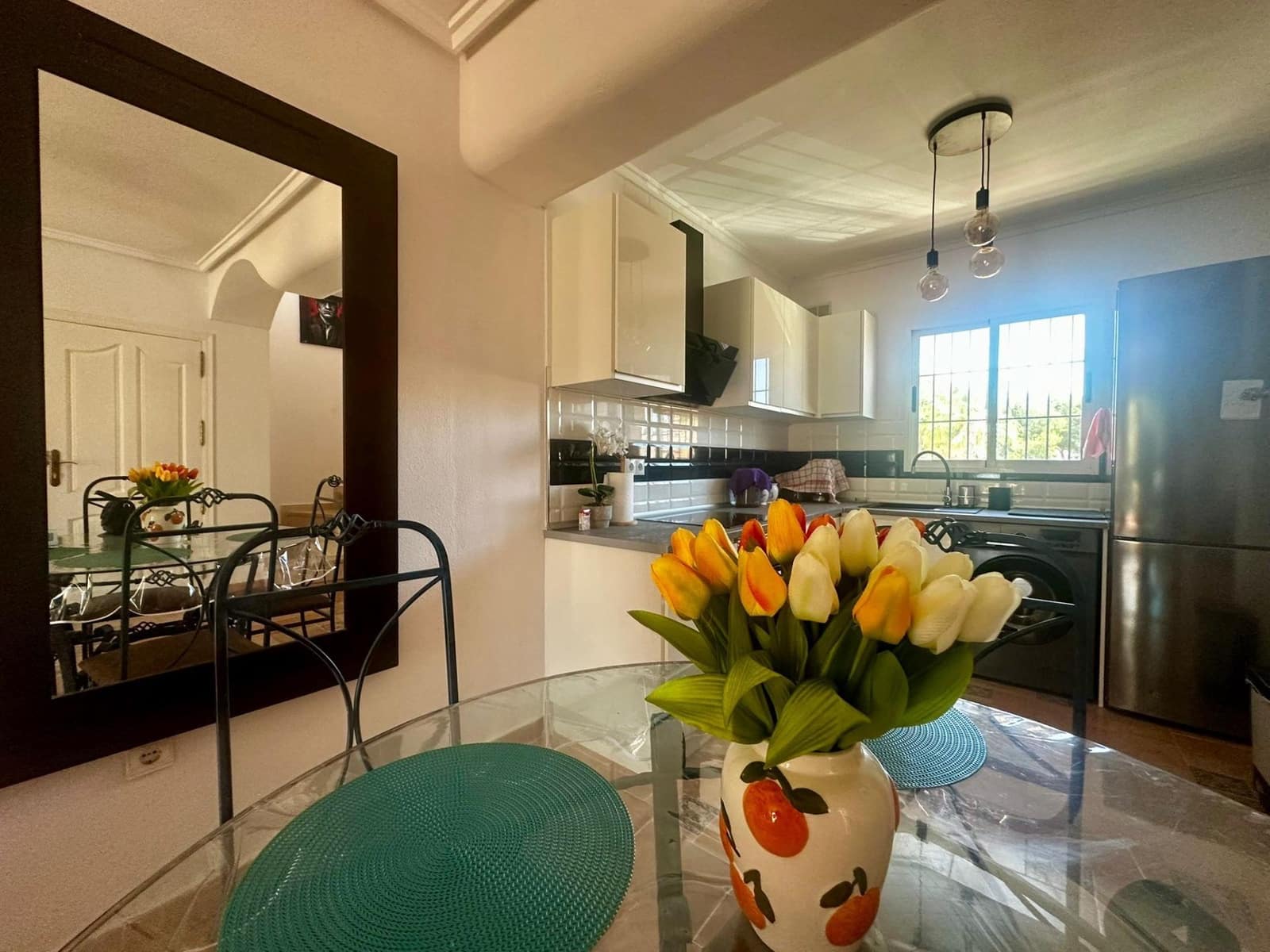 2 slaapkamer Rijtjeshuis voor vakantieverhuur in Los Dolses met zwembad - € 350 (Ref: 9485324)