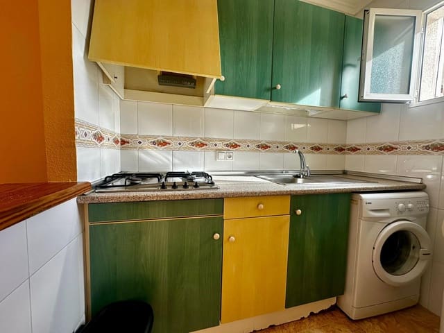 Lägenhet till salu i El Molino, Torrevieja med pool - 87 000 € (Ref: 9520861)