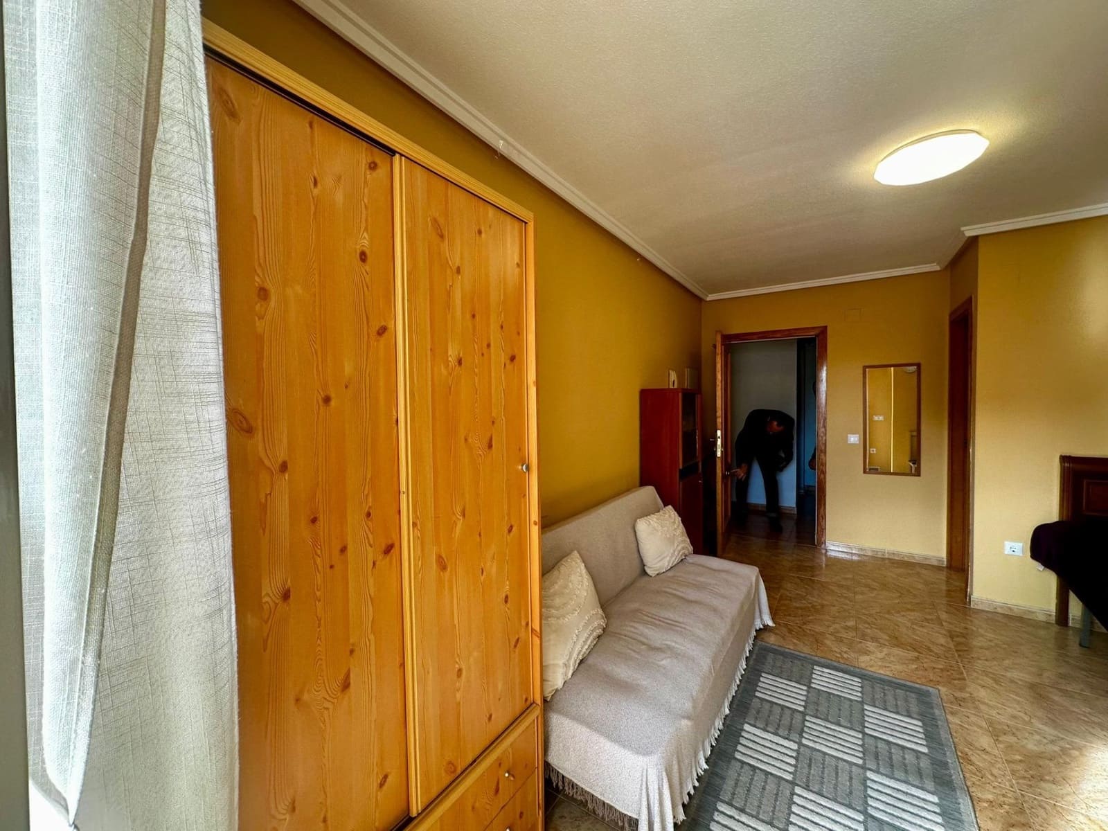 Studio for sale in Torrevieja with pool - € 84,900 (Ref: 9520861)