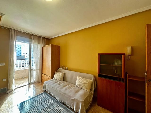 Studio à vendre à Centro, Torrevieja avec piscine - 84 900 € (Ref: 9520861)