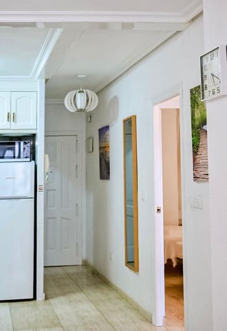 Appartement de 2 chambres à louer à Playa del Cura, Torrevieja - 700 € (Ref: 9528014)