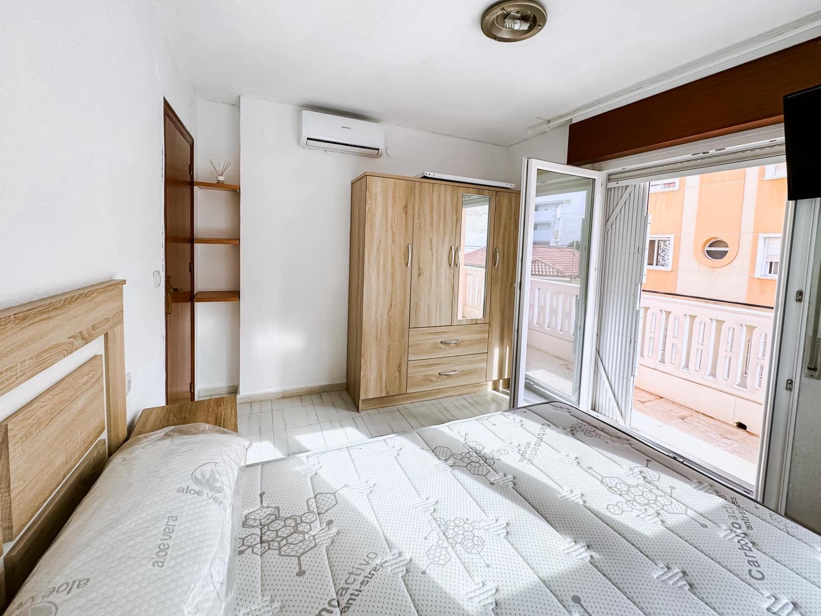 3 Zimmer Reihenhaus zu verkaufen in Torrevieja - 200.000 € (Ref: 9541618)