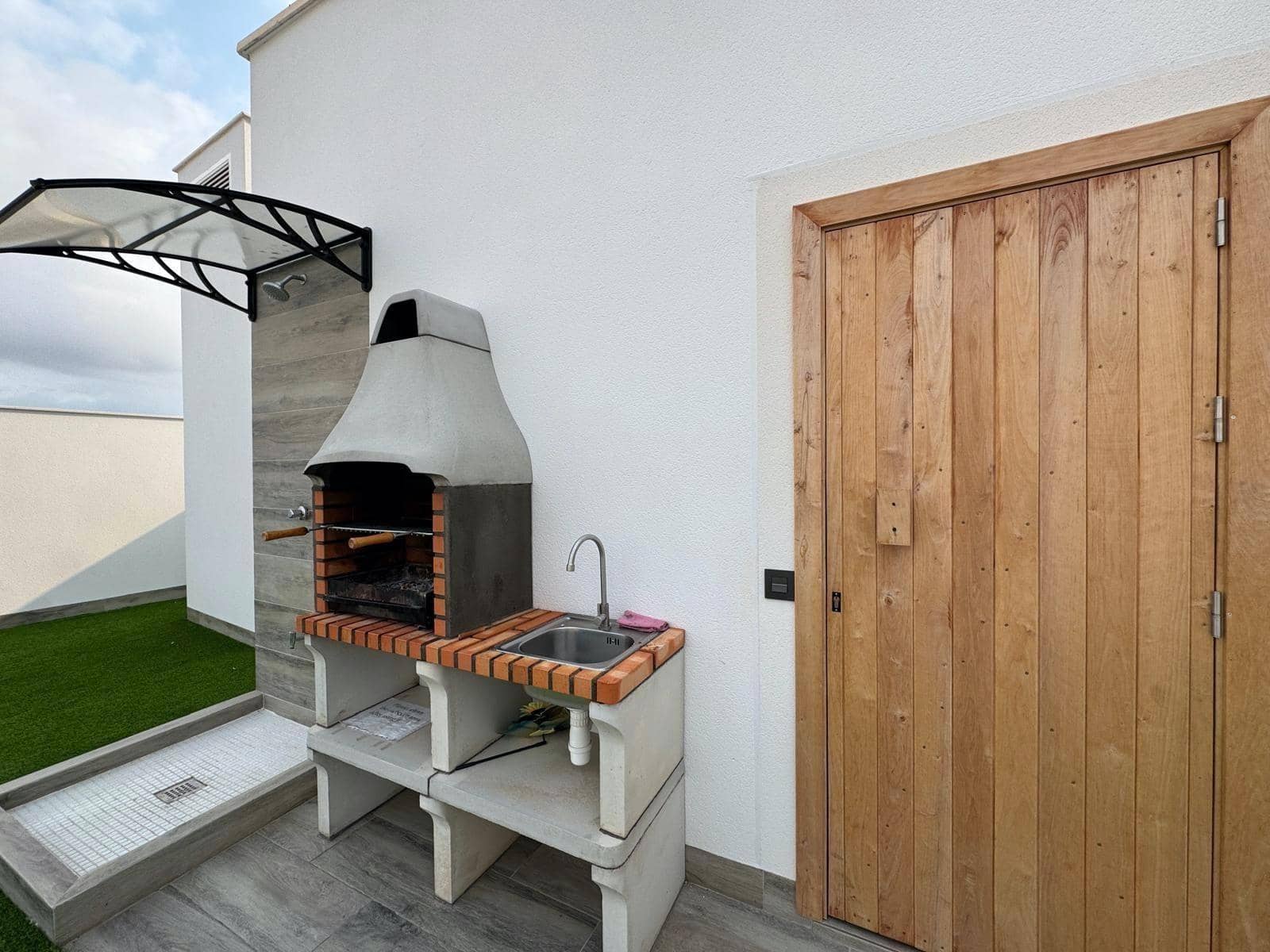 2 sovrum Lägenhet till salu i Torrevieja - 200 000 € (Ref: 9565413)