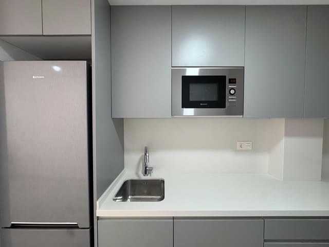 Apartamento de 2 habitaciones en Centro, Torrevieja en venta - 189.900 € (Ref: 9565413)