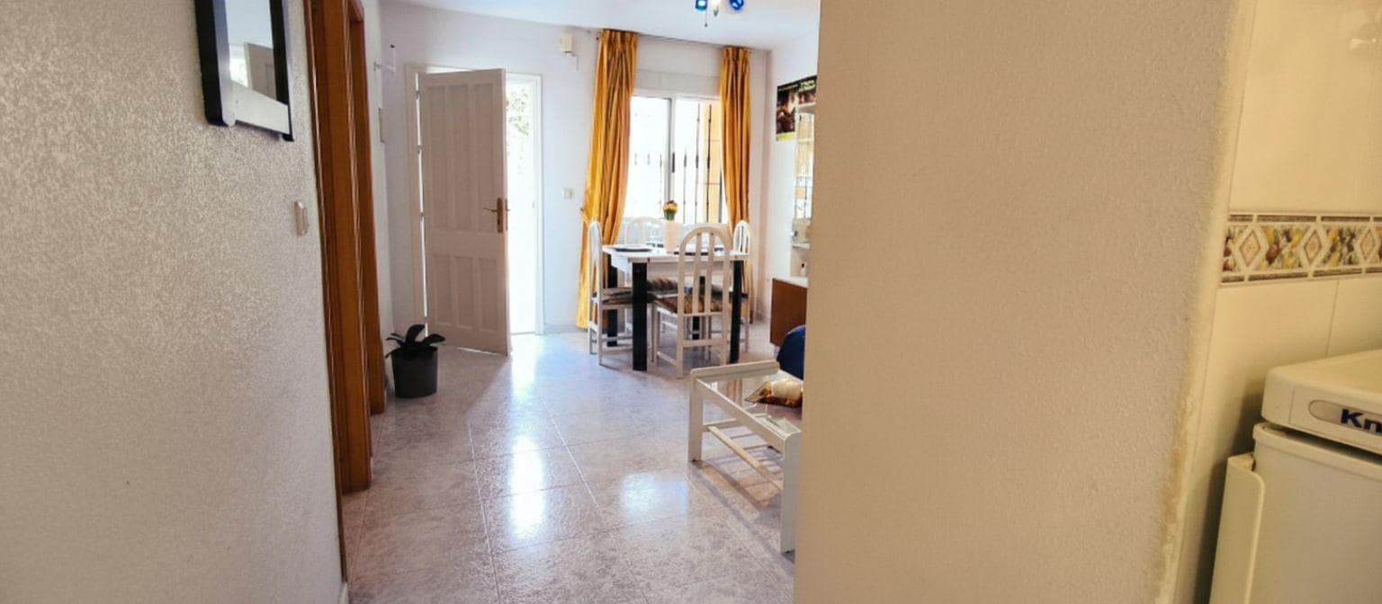 2 soverom Bungalow til salgs i Paraje Natural med svømmebasseng - € 129 990 (Ref: 9601259)