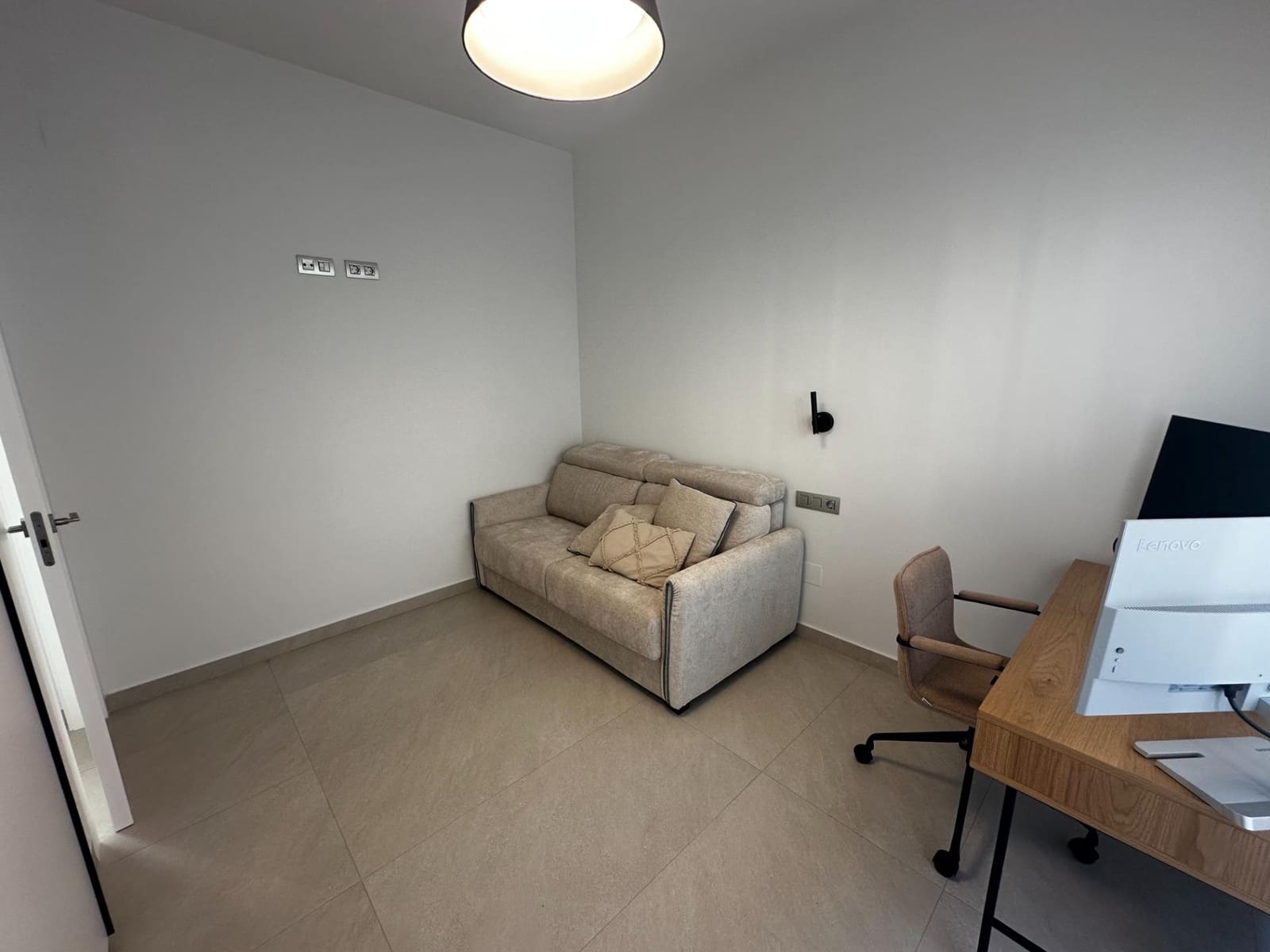 3 camera da letto Villa da affittare in Ciudad Quesada con piscina garage - 3.500 € (Rif: 9611706)