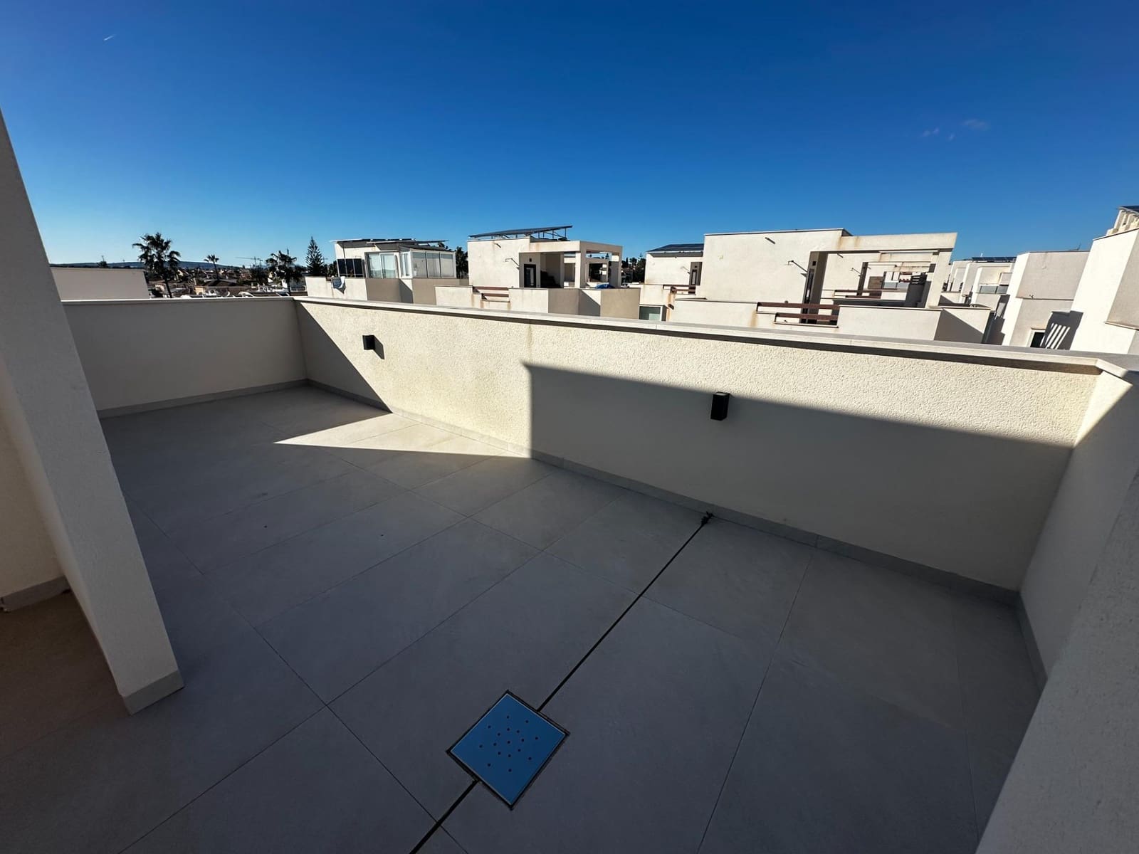 3 camera da letto Villa da affittare in Ciudad Quesada con piscina garage - 3.500 € (Rif: 9611706)