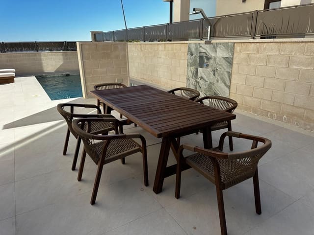 3 camera da letto Villa da affittare in Ciudad Quesada, Rojales con piscina garage - 3.500 € (Rif: 9611706)