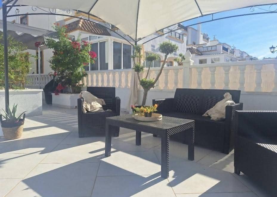 3 bedroom Bungalow for holiday rental in La Florida with pool - € 1,500 (Ref: 9611707)