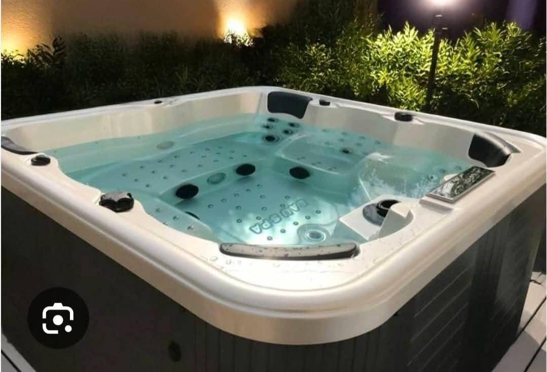 3 bedroom Bungalow for holiday rental in La Florida with pool - € 1,500 (Ref: 9611707)