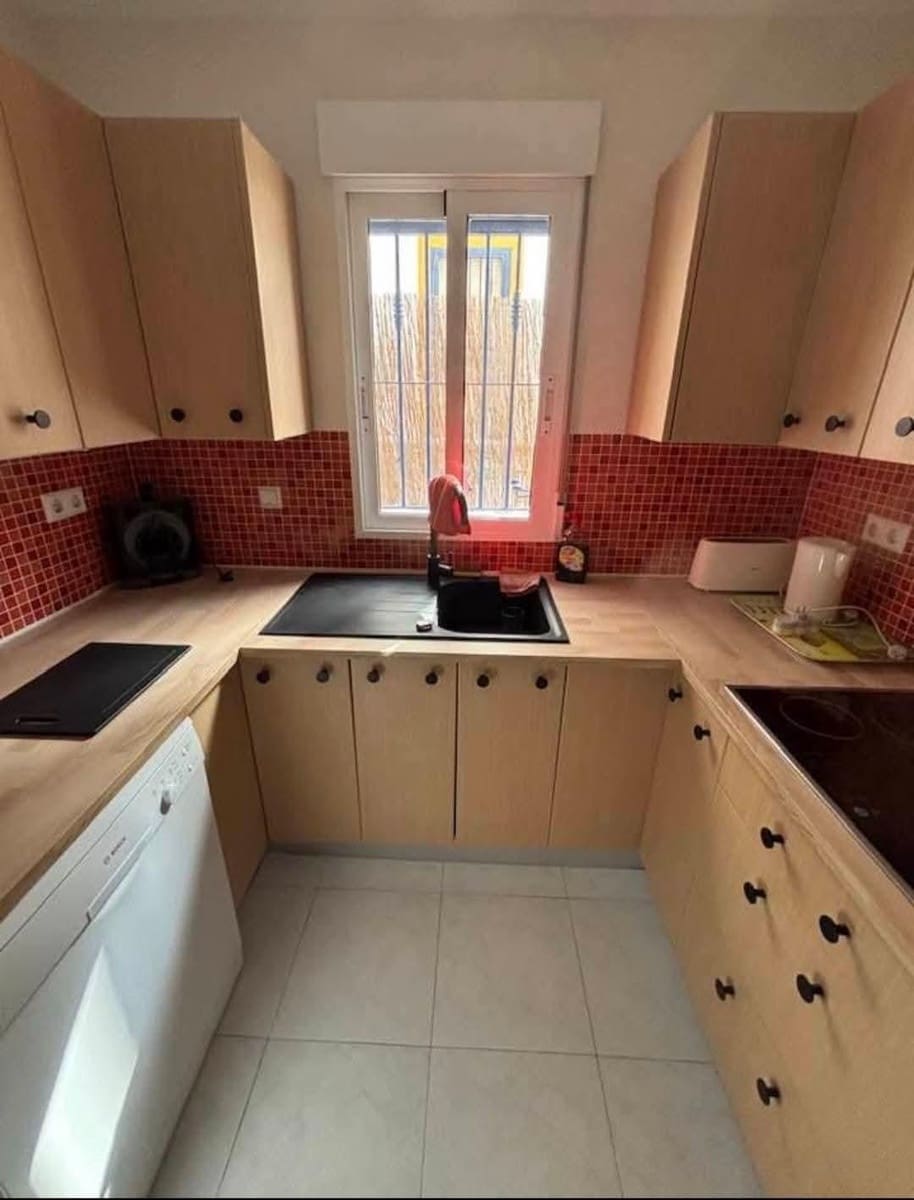 3 bedroom Bungalow for holiday rental in La Florida with pool - € 1,500 (Ref: 9611707)
