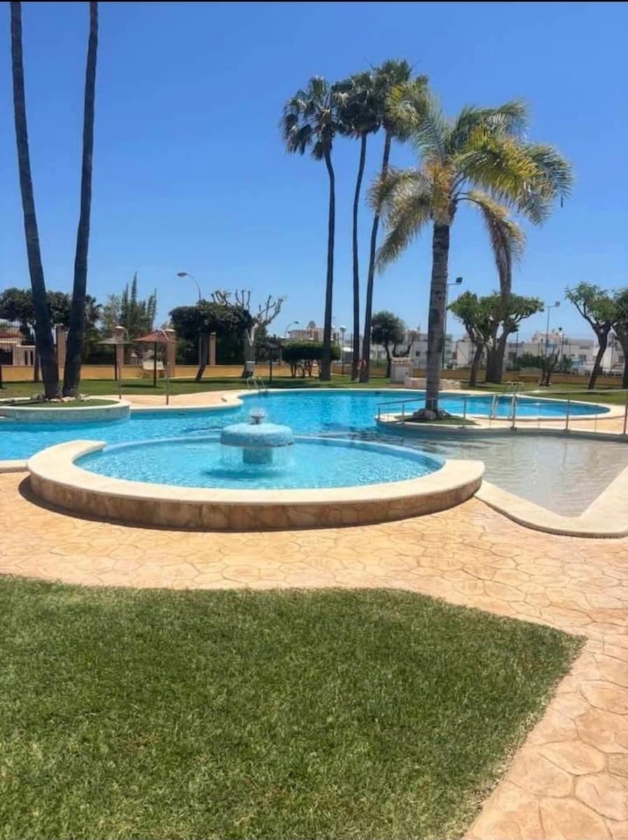 3 bedroom Bungalow for holiday rental in La Florida with pool - € 1,500 (Ref: 9611707)