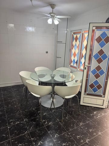 4 soverom Leilighet til salgs i Centro, Torrevieja med garasje - € 250 000 (Ref: 9627791)