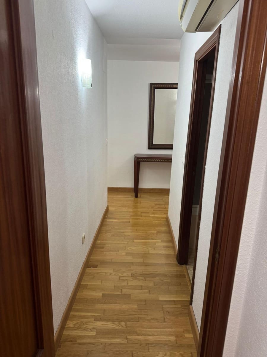 4 camera da letto Appartamento in vendita in Torrevieja con garage - 265.000 € (Rif: 9648378)