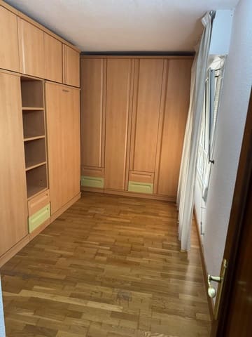 4 chambre Appartement à vendre à Centro - Muelle Pesquero, Torrevieja avec garage - 265 000 € (Ref: 9648378)