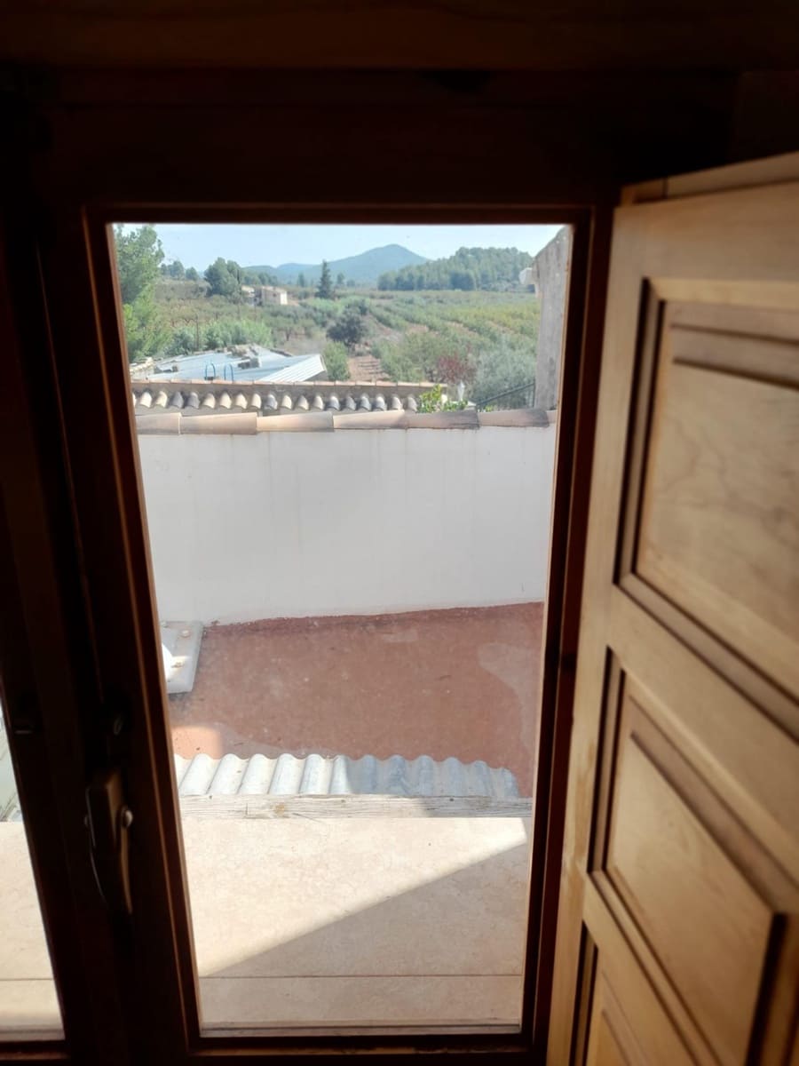 5 soverom Rekkehus til salgs i Bullas - € 57 000 (Ref: 9648379)