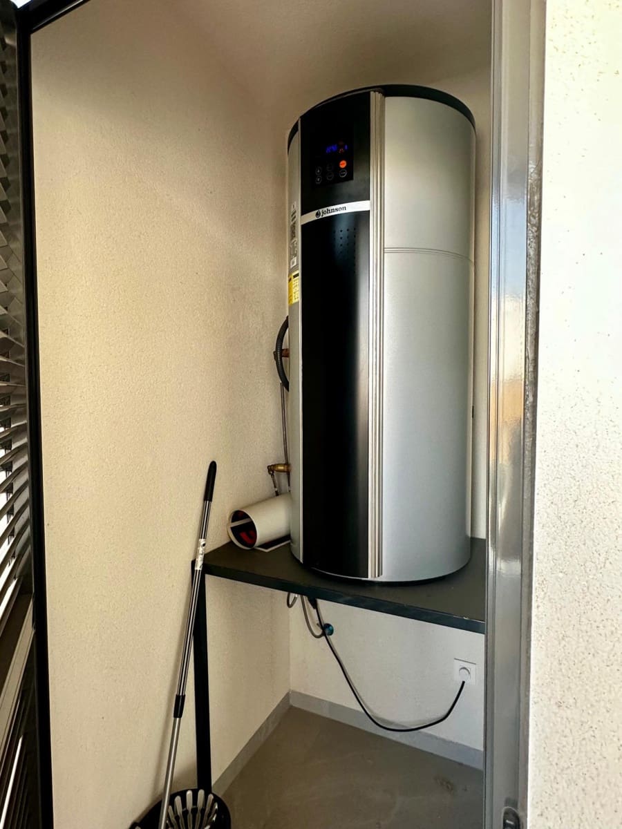 2 quarto Apartamento para venda em Torrevieja com piscina - 280 000 € (Ref: 9702105)